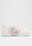 Meadow Sneaker - Other White