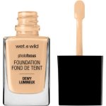 Wet N Wild Photo Focus Foundation Dewy Soft Beige 30ML