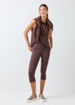 Pocketed High Rise Cropped Leggings