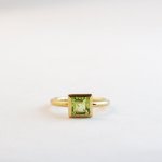 Square Large - Peridot - Medium