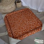 A Playmat A Pattern Modern Rust With Beige Droplets Playmat