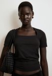 Square-neck Top - Black