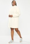 Plus Dress Antonela - Cream