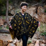 High Bulk Jacquard Wrap - Mud Cloth Black mustard - 122 X 167 Cm