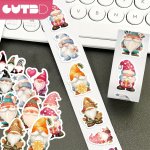 1ROLL 500PCS Christmas Elf Gnome Roll Stickers Seal Stickers Envelope Decoration Stickers Perfect For Christmas Gift