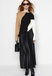 Pleated Woven Skirt - Black
