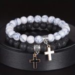 2PCS Men's Sleek Black Volcanic Stone Beaded Cross Bracelets - Fashionable Accessory