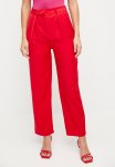 Tailored Carrot Leg Pants - Red