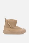 PoP Candy Velcro Strap Puffer Boots-beige