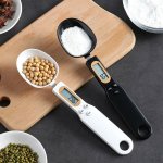 Digital LED Display Measuring Spoon - Portable Multifunctional Kitchen Gadget For Pet Food Tea & Milk Powder - Essential Dorm Ac