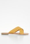 Superbalist Zicho Leather Slide - Yellow
