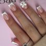 24pcs 3D White Bow Decorated Press On Nails Short Square Fake Nails White French Tip Acrylic Nails Simple Style Glossy Glue On Nails For