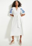 Edit Short Sleeve Embroidery Tunic - White