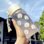 Chic Daisy Print Frosted Plastic Water Bottle - Durable Portable & Shatterproof - Perfect For Women Ideal For Restaurants & Cafes