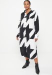 Plus Curved Hem Shirt Dress - Black & White