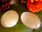 Palm White Selenite Oval Stone 6-7CM