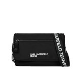 Essential Nylon Messenger -black