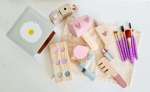 Make Up With Extra Touch