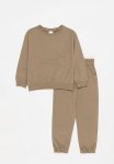PoP Candy Sweatset - Brown
