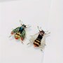 1PC Retro Bee Shaped Brooch Small Animal Corsage Fashion Backpacks Jackets Shirts Bags Clothing Decorative Accessories