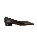 Court Pump -black