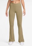Nike Chill Knit Flare Pant - Parachute Beige parachute Beige
