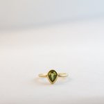 Pear - Small - Peridot Medium