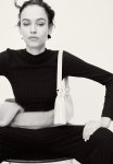 Ribbed Turtleneck Top - Black