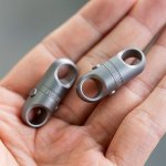 1PC Titanium Alloy Keychain For Men Rotated Connection Buckle Magnetic Buckle Keychain Edc Tool Gift