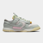 Nike Men's Dunk Low Remastered Beige Sneaker