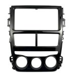 Toyota Yaris 2017+ Trimplate 9 Inch & Harness