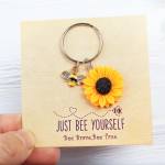 1PC 2PCS Just Keep Beeing You Bee Flower Charm Gift Positive Gift Sunflower Keychain Inspirational Gift For My Teacher And Frien