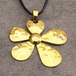Stylish Large Flower Pendant Necklace Simple Style Neck Chain Jewelry Decoration Ramadan Festival Gift