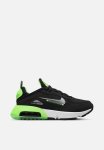 Nike Air Max 2090 C s - Black chrome-green