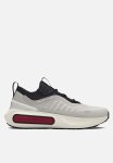 Under Armour Phantom 4