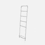 Leaning Curved Towel Rack