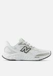 New Balance Arishi Lux V4