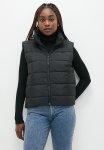 Marcus Vest - Black