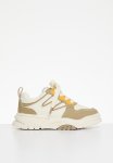PoP Candy Lace Up Sneakers - Beige & White