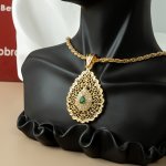 Luxurious Golden-tone Water Drop Pendant Necklace With Rhinestone Accents - Perfect For Weddings & Parties All-season Fashion Je