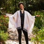 High Bulk Jacquard Wrap - Rwanda Biscuit white - 122 X 167 Cm
