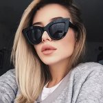 Women's Vintage Cat Eye Glasses Black Butterfly Frame Fashion Eyewear For Hip Hop Parties Unisex Street Style Accessory Travel A