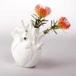 Pumping Love Heart Vase - Medium - Gloss White