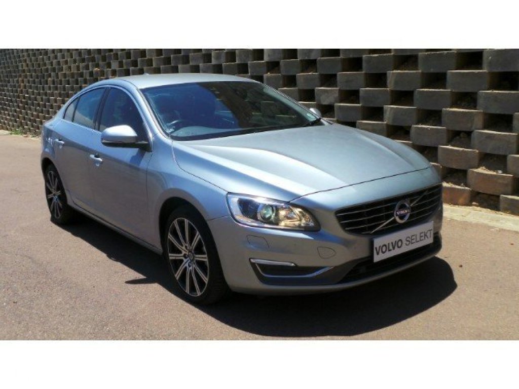 Volvo S60 D4 Momentum Price Images Reviews And Specs Autocar India