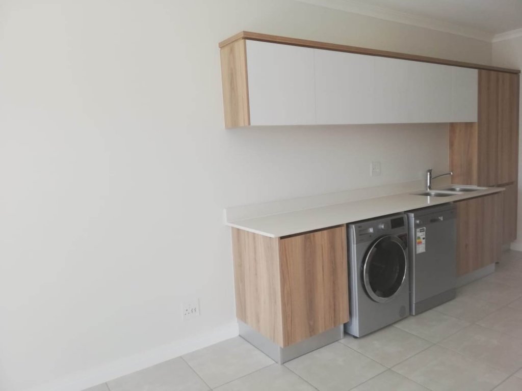 Forrent Waterfall View Estate Midrand Listings And Prices Waa2