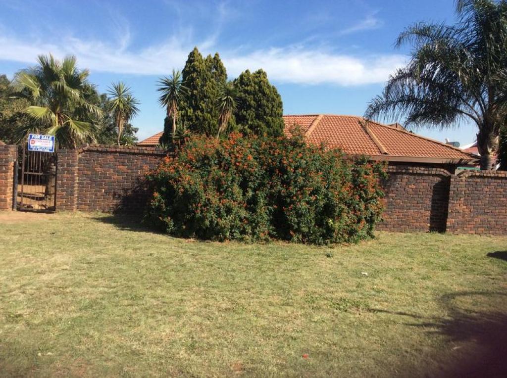 For Sale Houses Eldorado Park Ext 2 Listings And Prices Waa2